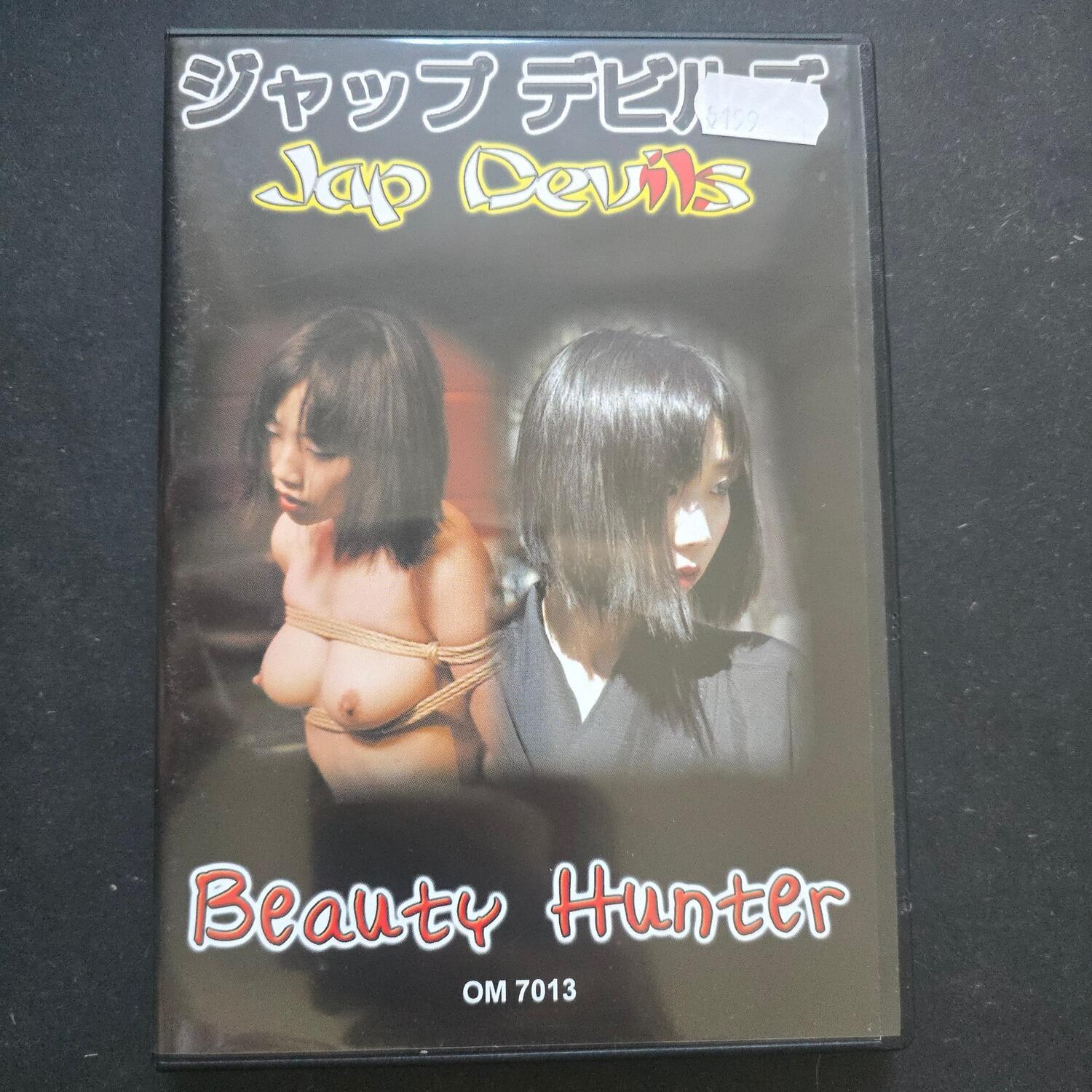 Beauty Hunter Bondage