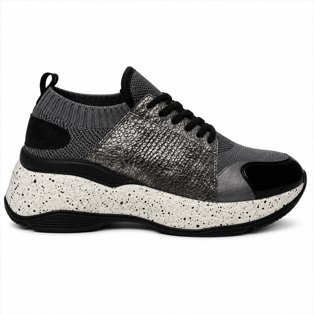 Midnight Luxe Sneaker 40